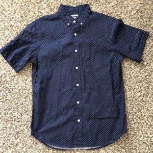 Old Navy Blue Polka Dot Short Sleeve Button-down